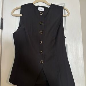SNDYS Black Sleeveless Top